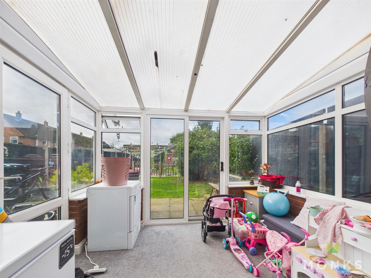 46 Mereside, Shrewsbury, SY2 6LF For Sale